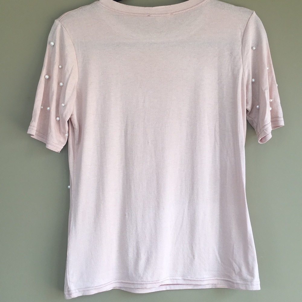 Beautiful top!! - Picture 3 of 3